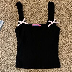 Never Worn- Edikted Black Sleeveless Top with Pink Accents